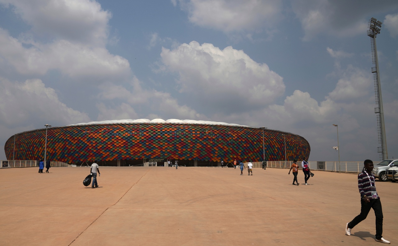 Cameroon blames stadium deaths on &lsquo;massive&rsquo; influx of fans