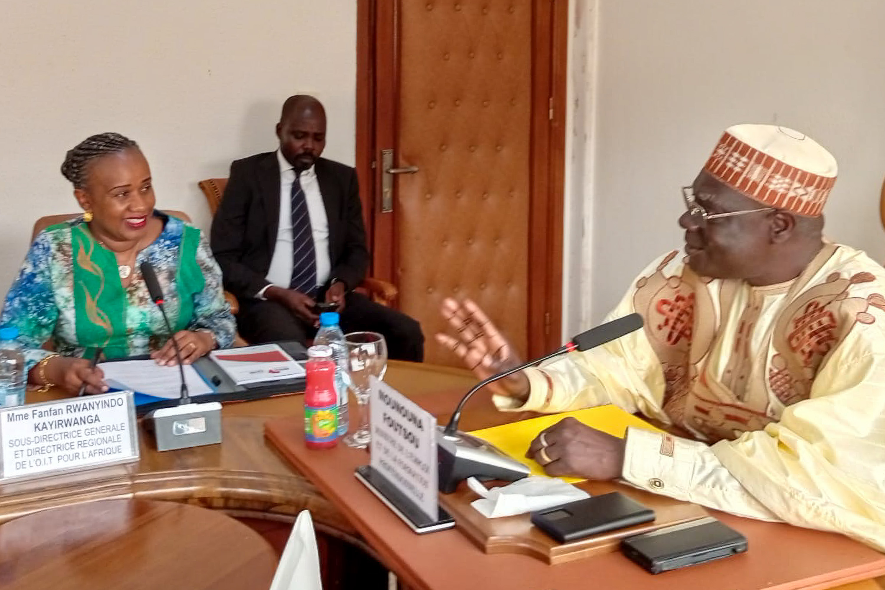 ILO strengthens youth employment in Cameroon